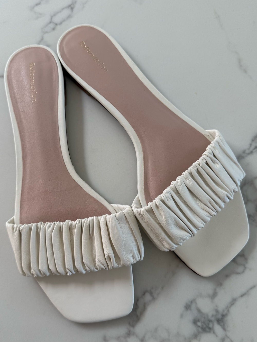 Reformation Marcella Ruched Flat Slide - White - Size 9 View 2